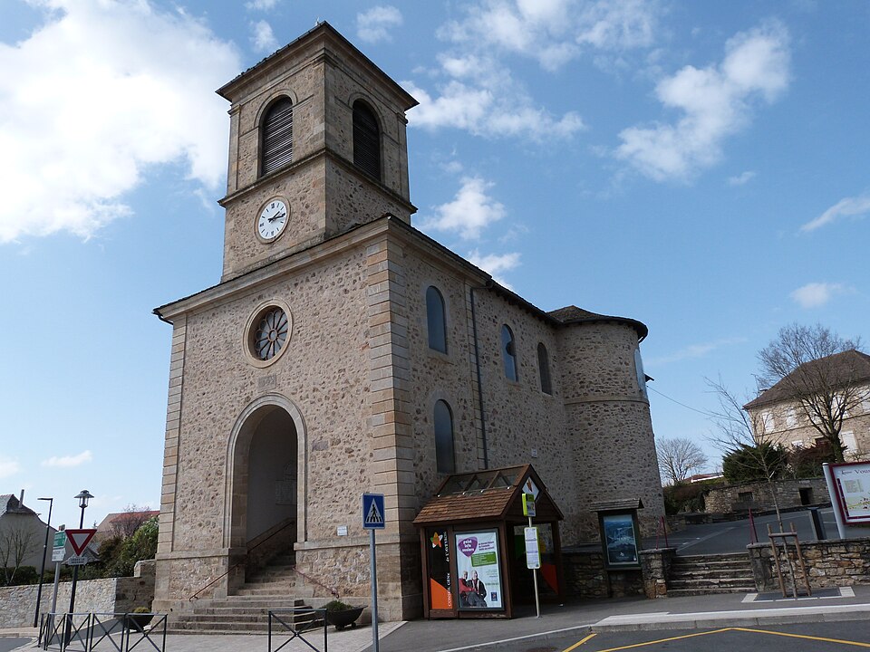 Eglise Saint — Baudile à Lanuéjouls