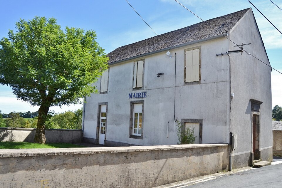 069 Montfranc (12380)