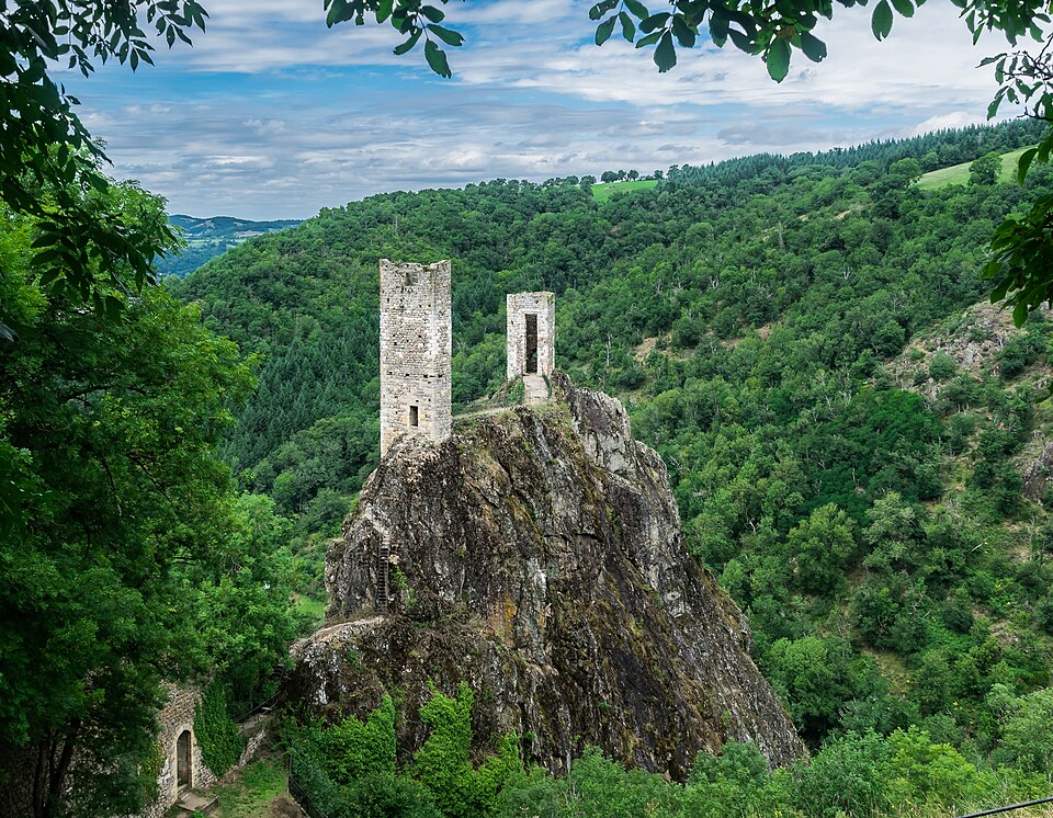 Castle of Peyrusse — le — Roc 01