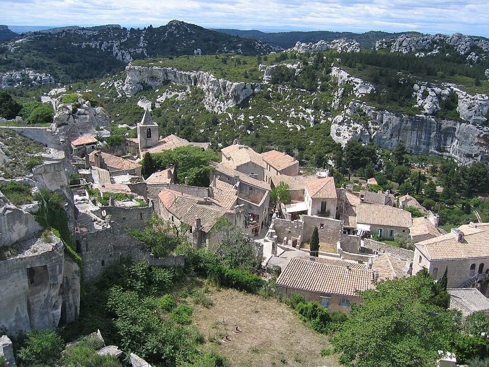 Les Baux — de — Provence