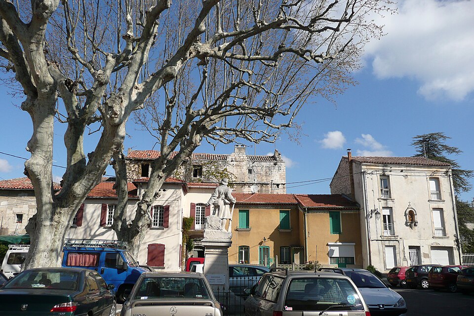 Place à Cabannes