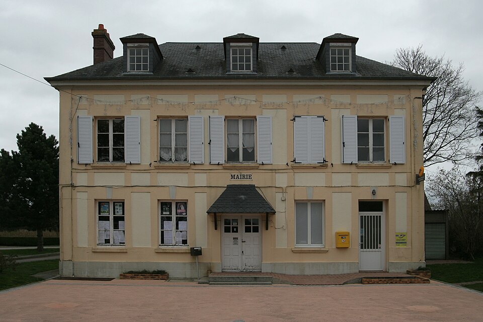 Annebault — mairie 01