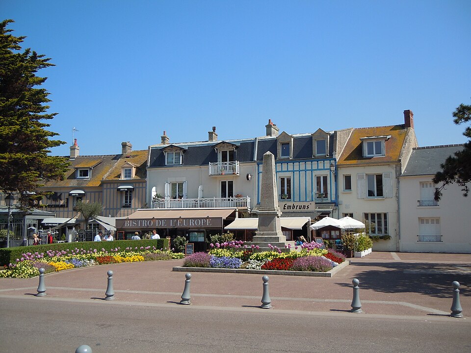 Courseulles — sur — Mer — centre — 