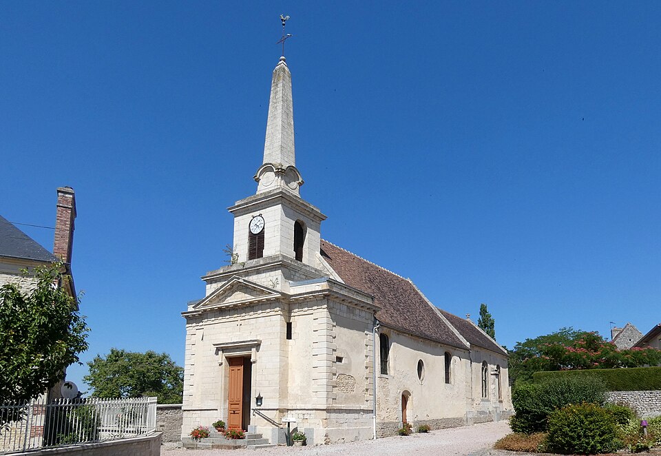 FranceNormandieErainesEglise2