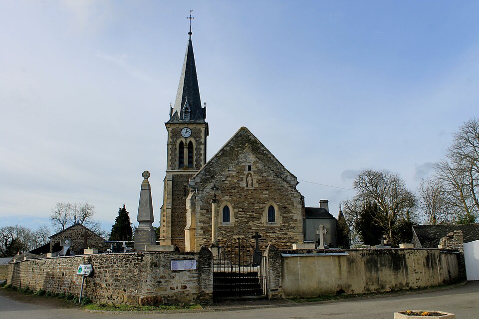 Esson église de la Nativité — de — Notre — Dame