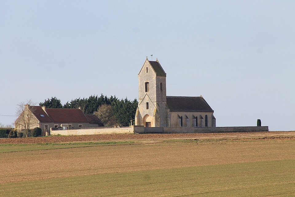 Estrées — la — Campagne église
