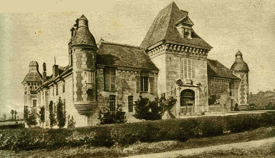 Charles Humbert — Château