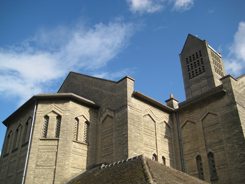 Mondeville eglise mariemadeleinepostel chevet