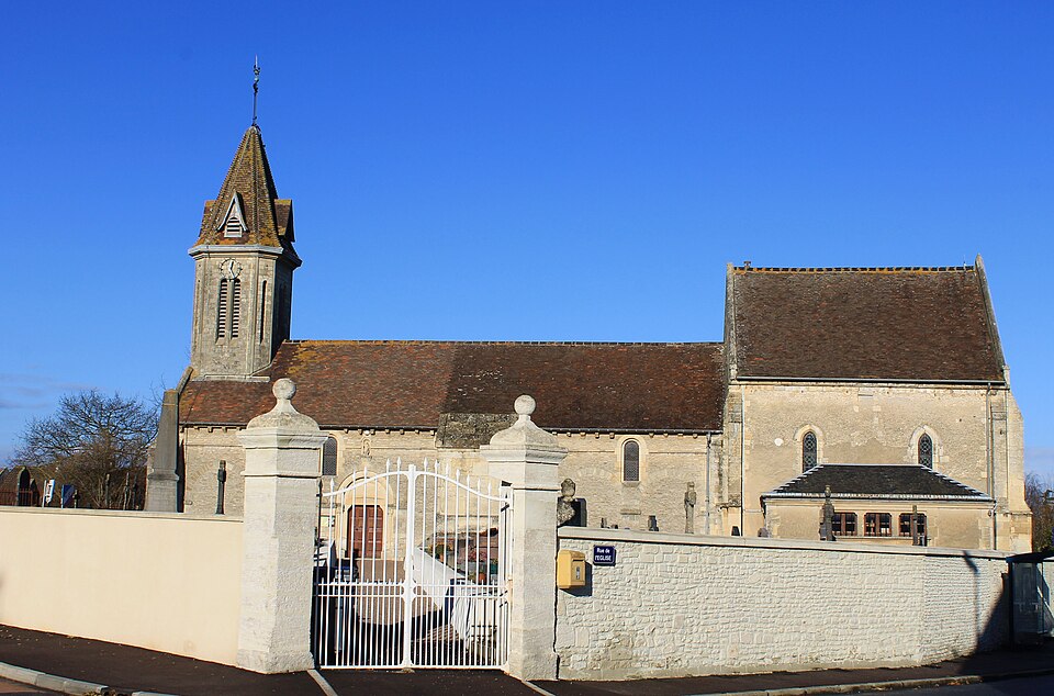 Église St Aubin d'Arquenay