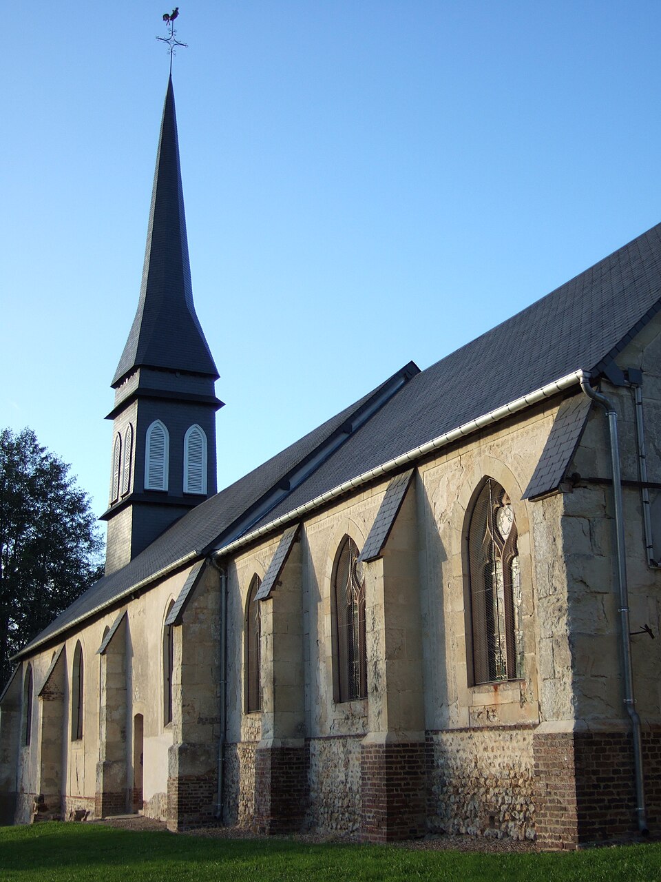 Eglise de Saint — Julien — de — Mailloc