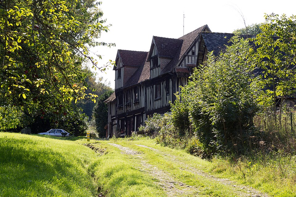 Manoir de la Masselinée (Saint — Martin — de — Mailloc, Calvados, France)