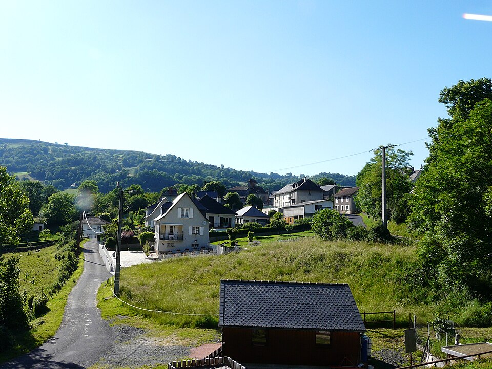Jou — sous — Monjou bourg