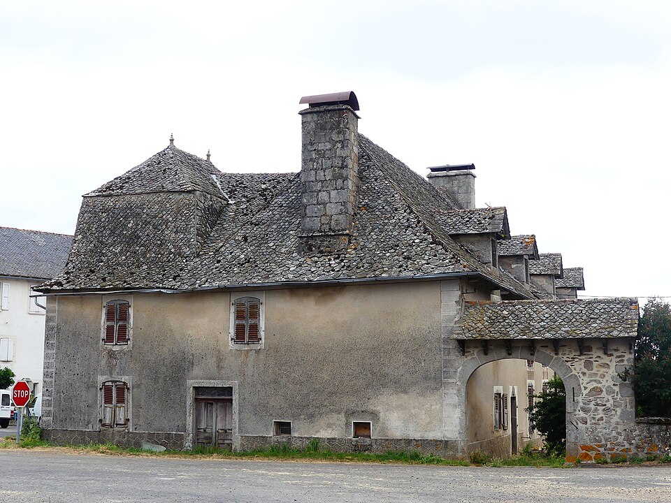 Lafeuillade — en — Vézie bâtiment
