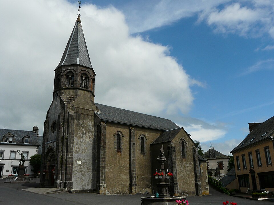 Montboudif église