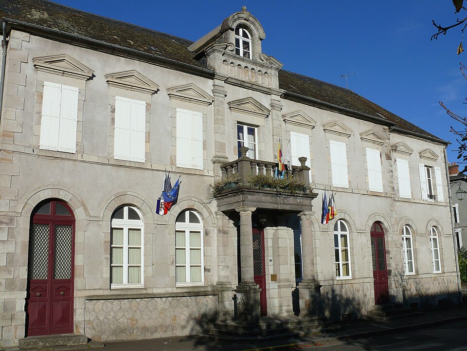 Saignes — Mairie — 1