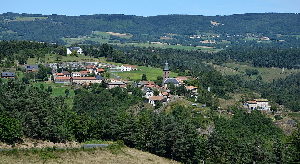 Saint — Georges dpt Cantal DSC2 — 126