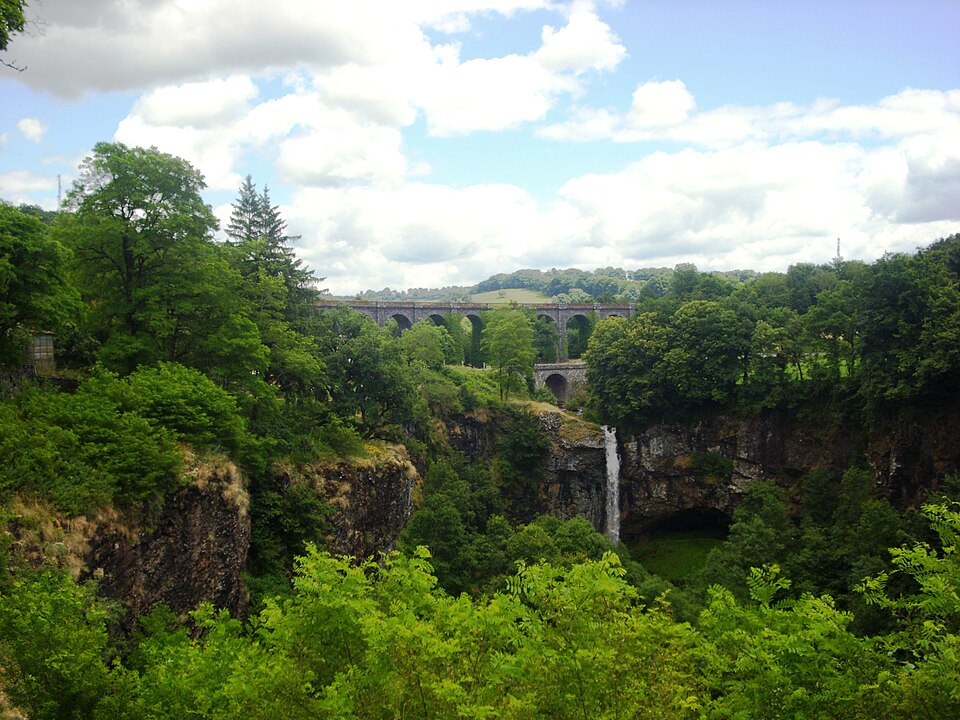 Chute de l'Auze a Salins (3)
