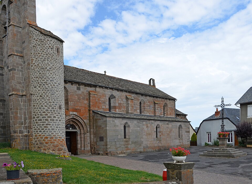 Valuéjols — église — St — Saturnin — dpt — Cantal — DSC2 — 354