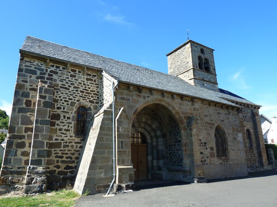 Vèze église