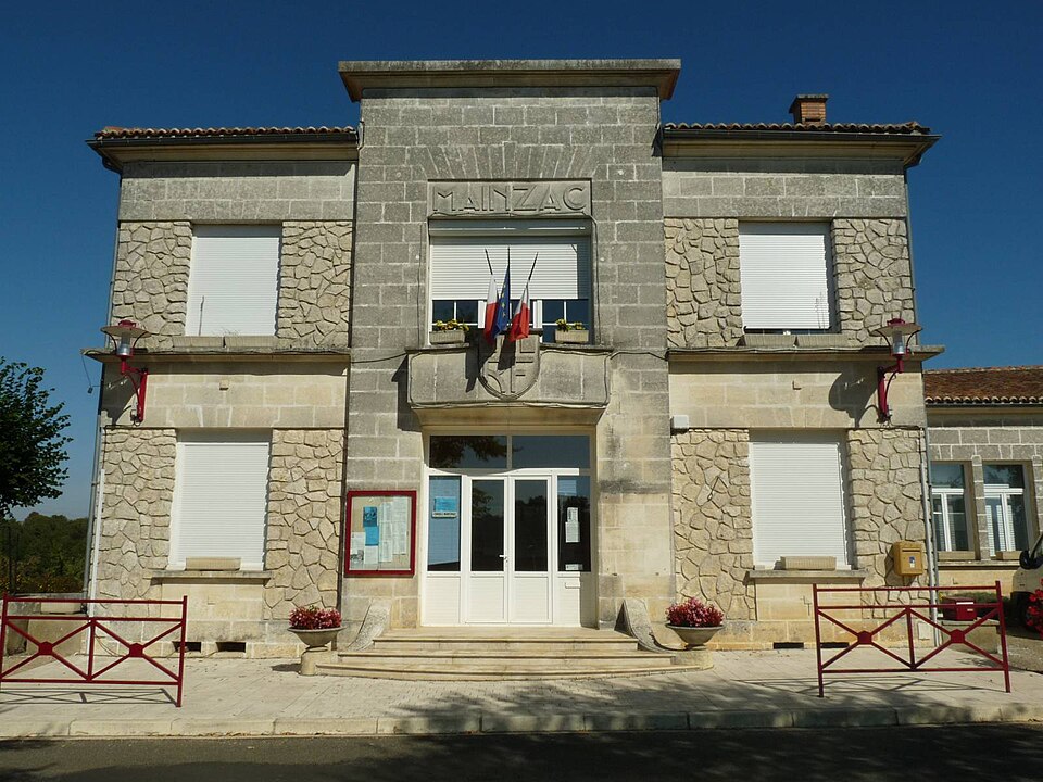 Mainzac mairie