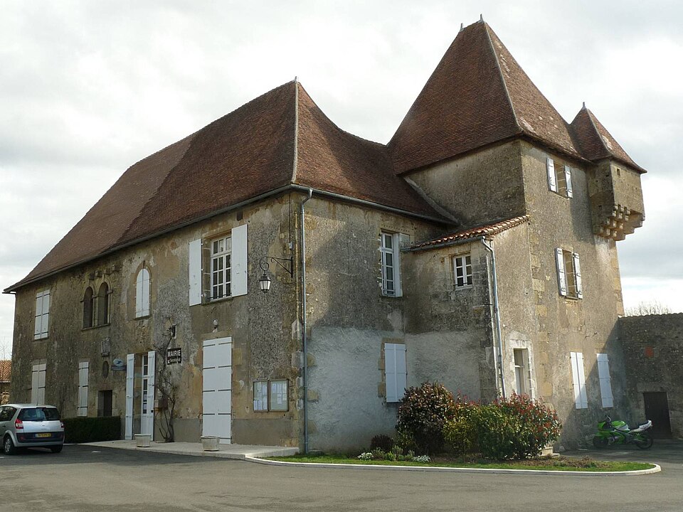 Suaux mairie