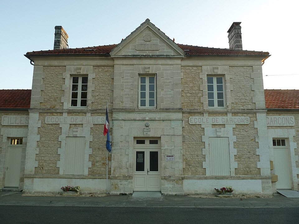Touverac mairie
