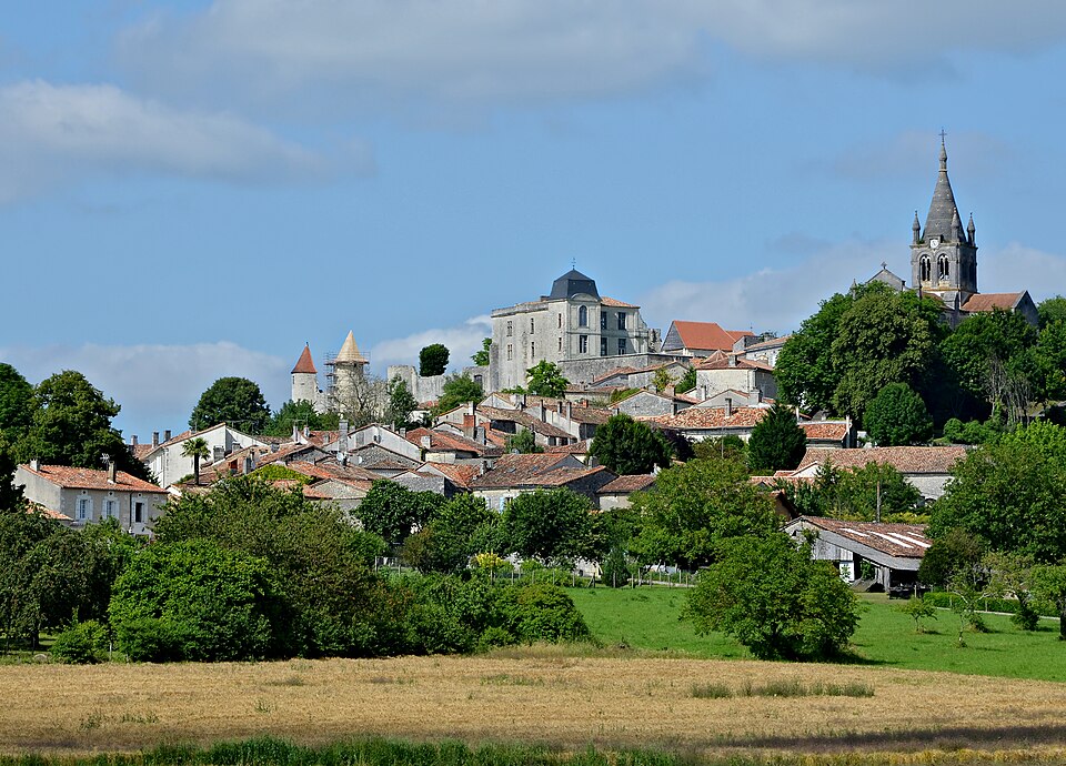 Villebois — Lavalette 16 Bourg depuis D17 2013