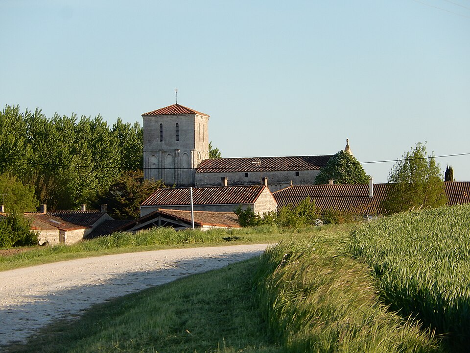 FR 17 Dœuil sur le Mignon 09