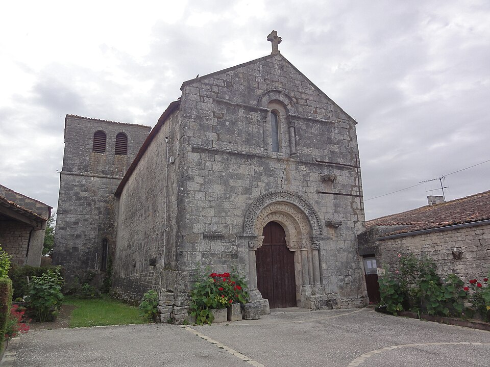 Les églises d'Argenteuil (Charente — Maritime) église, extérieur
