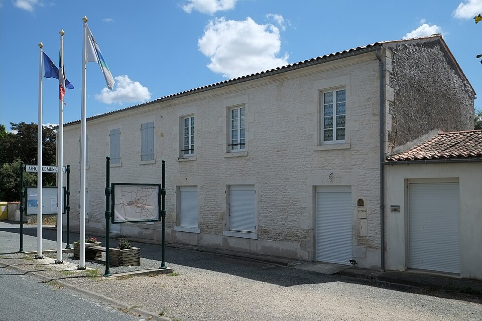 Mairie — Ferrières