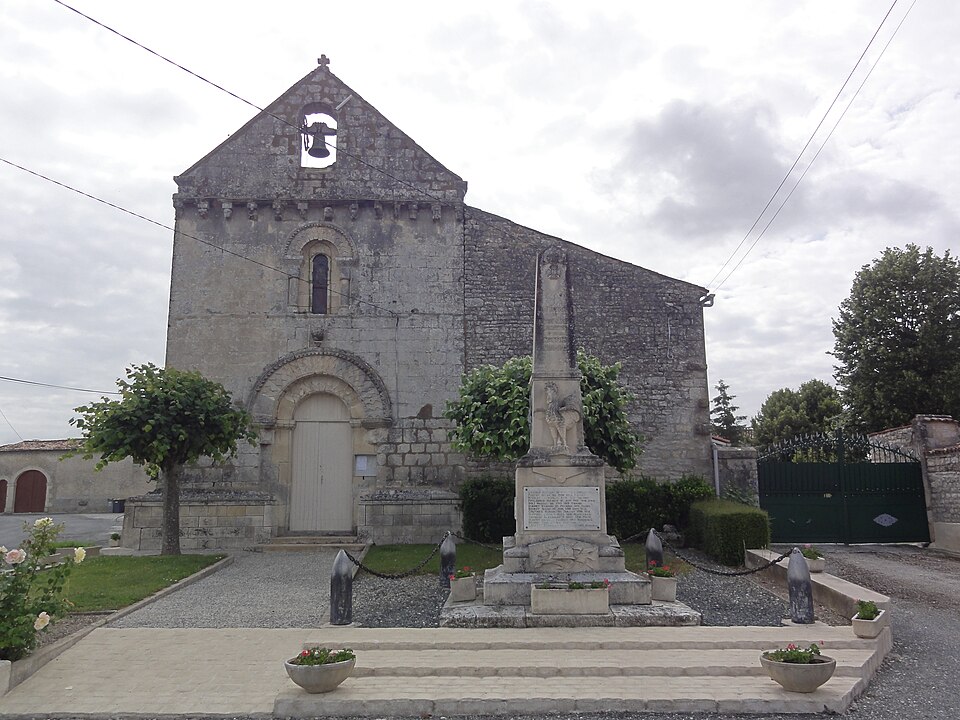 Église Notre — Dame — de — l'Assomption de Poursay — Garnaud, extérieur. PA00104853