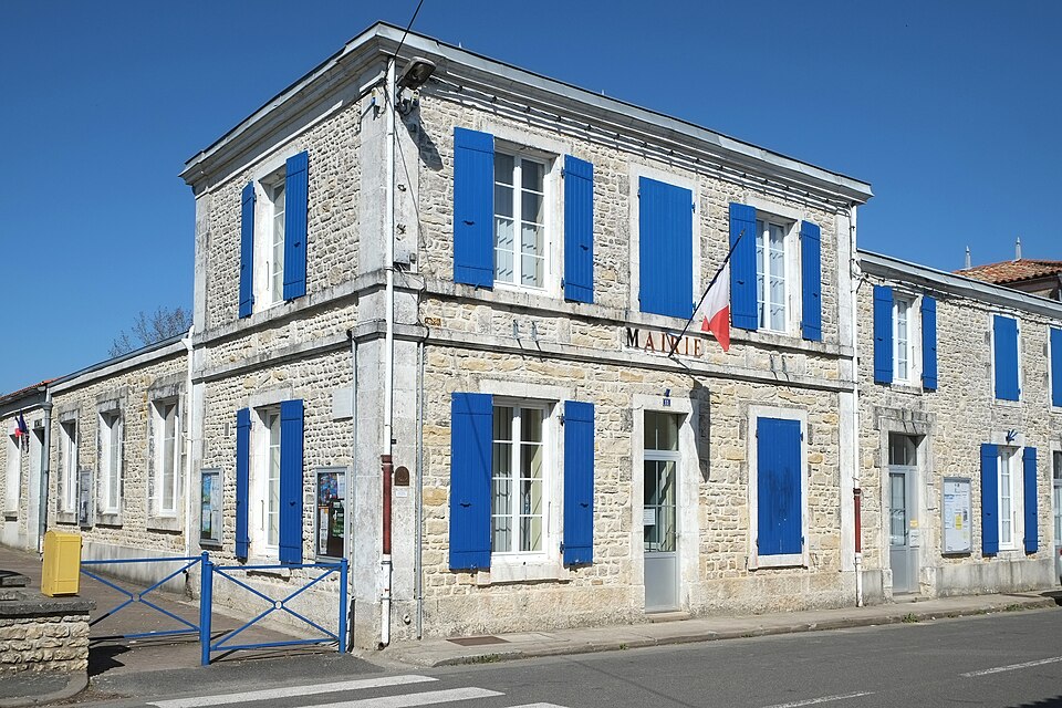 Mairie — St Christophe