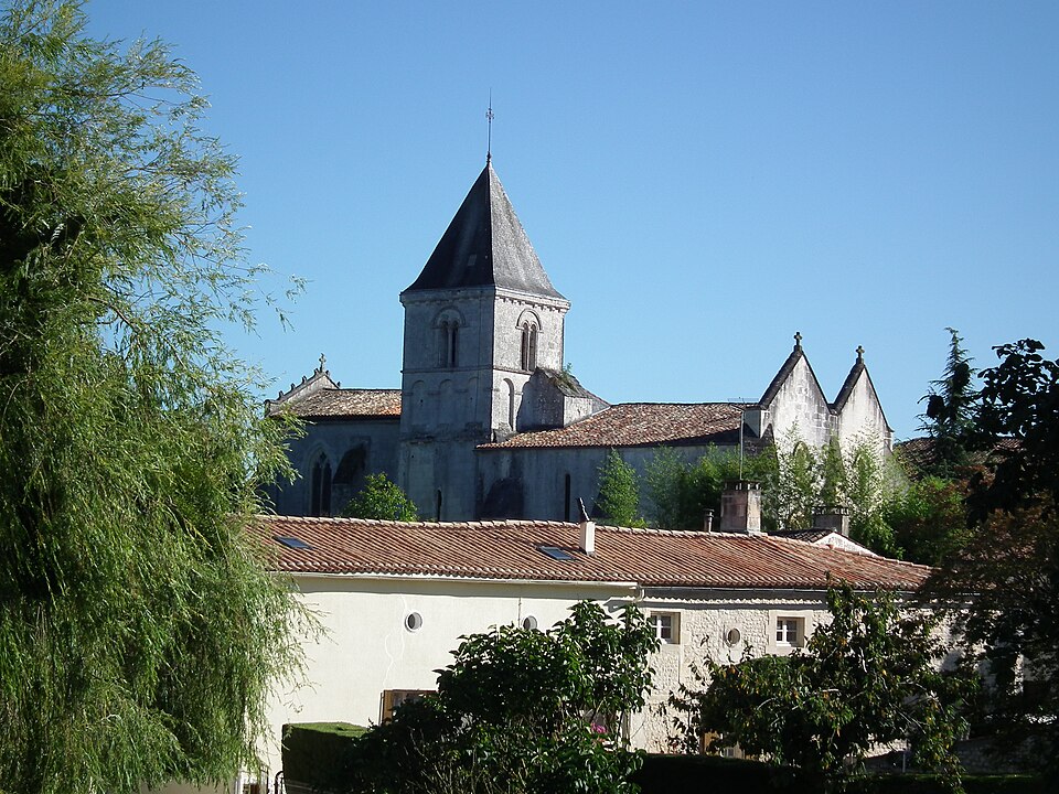 Saint — Germain — de — Lusignan