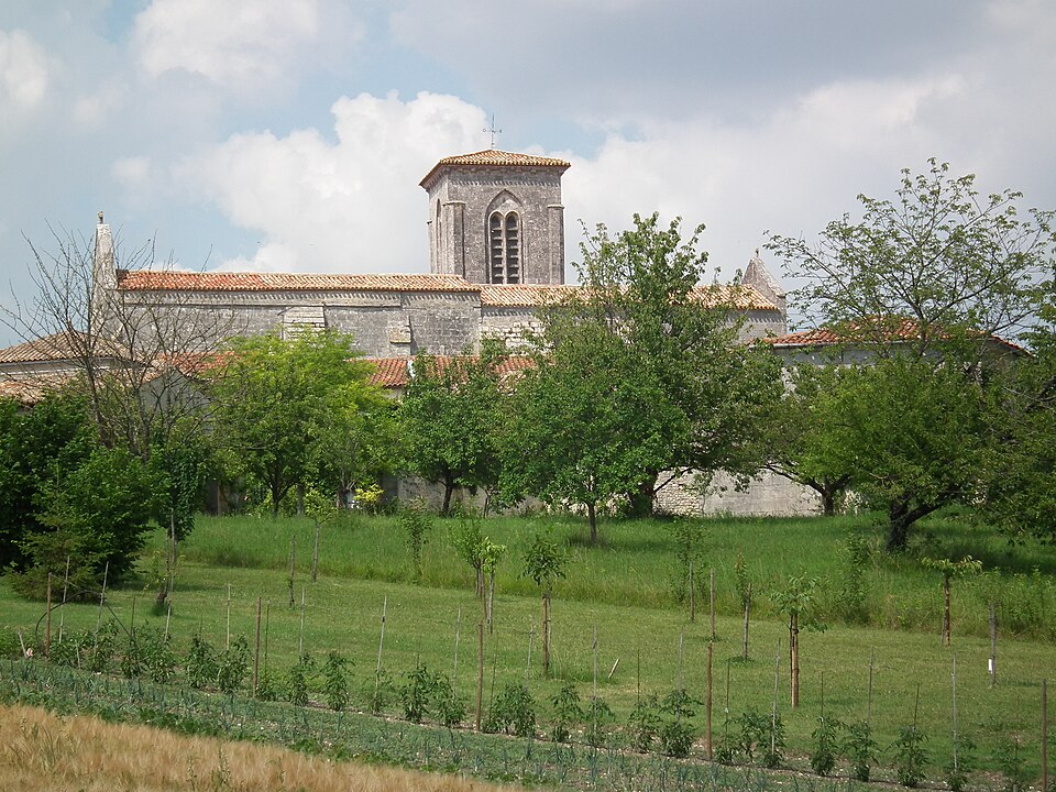 Sainte — Lheurine eglise