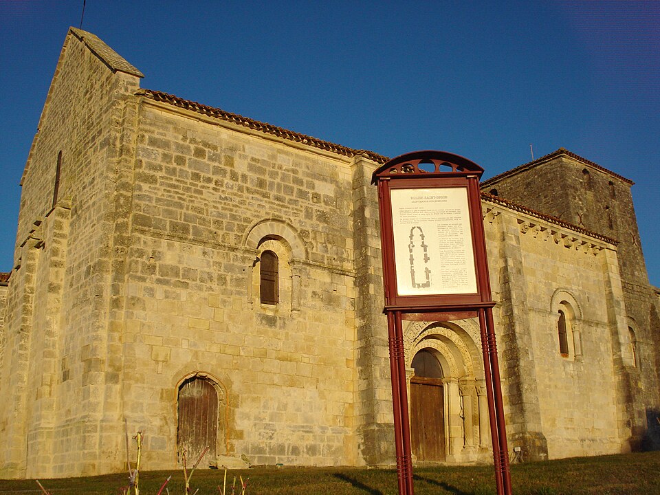 Saint — Mandé L'église 2