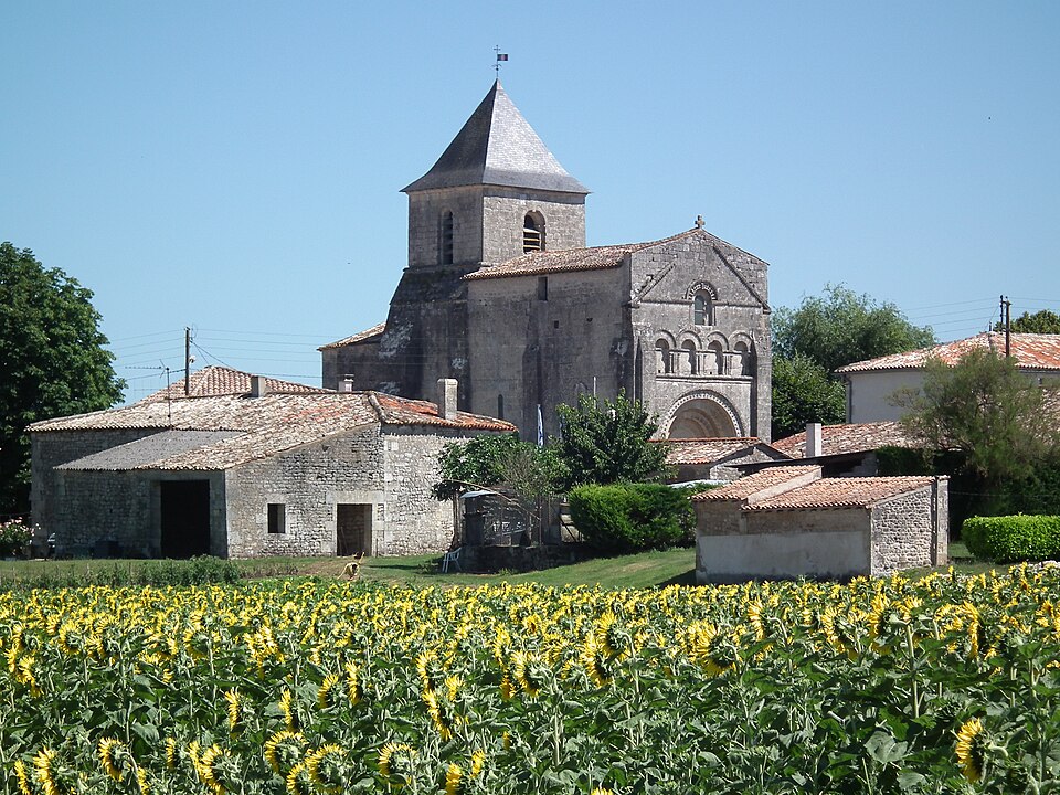 Saint — Palais — de — Phiolin