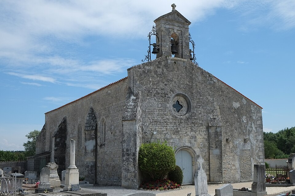 Eglise de Saint — Vivien — St Vivien