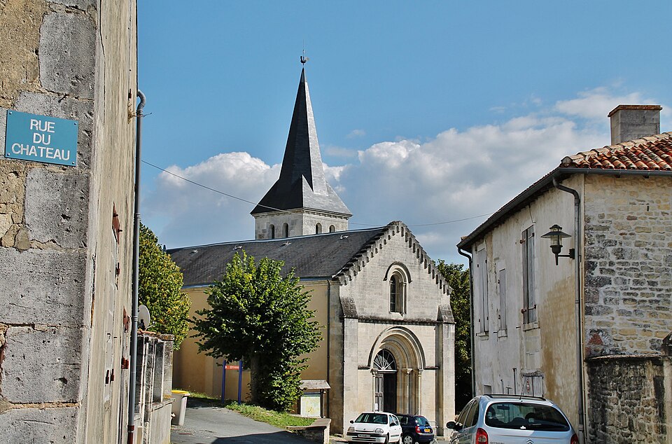 015 Tonnay — Boutonne ( 17380 )