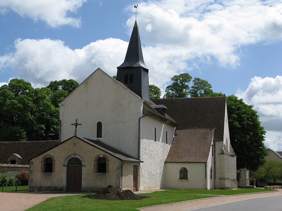 F — 18500 — Allouis — église