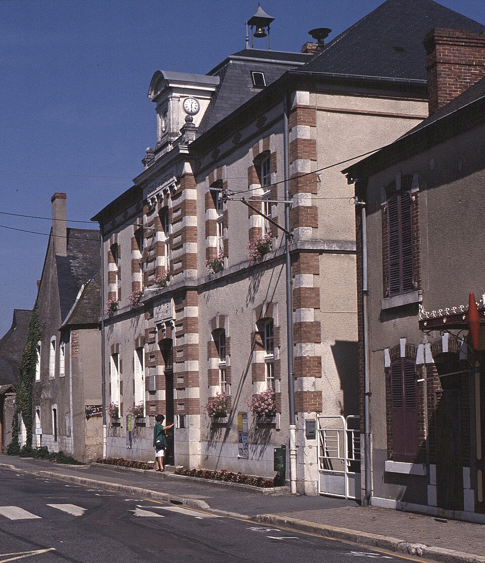19930902a La Chapelle — d'Angillon