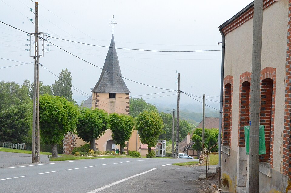 Eglise de Dampierre en crôt