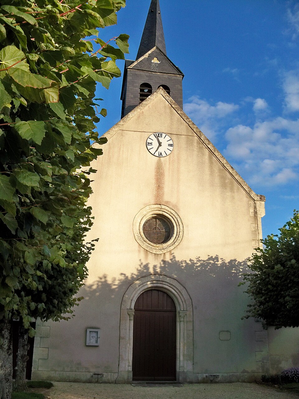 Sennecay — église