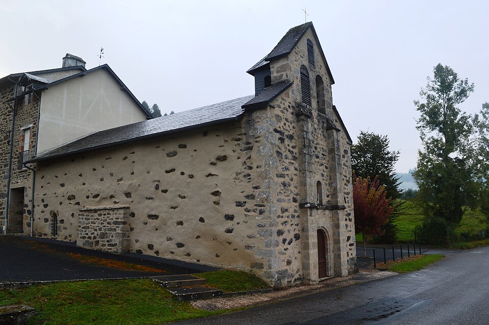 Les Angles — sur — Correze Church