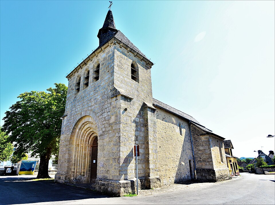 L'église Saint — Michel de Chanteix