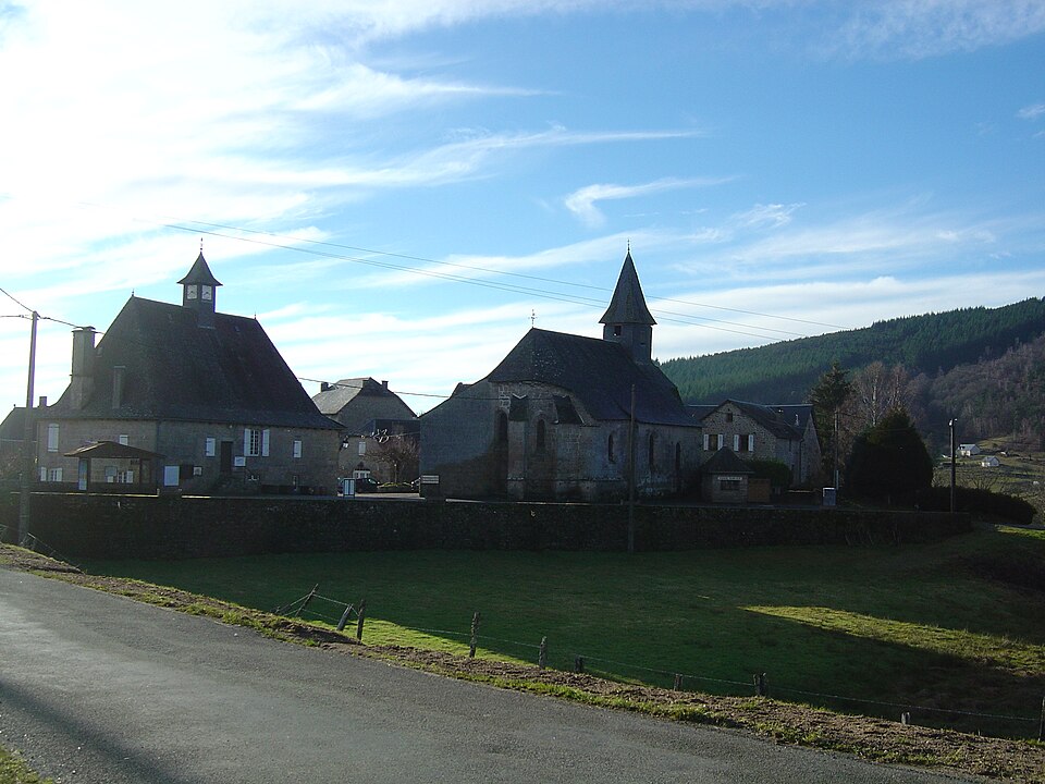 Chaumeil church