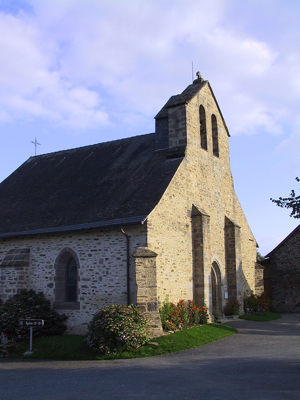 Concèze — Église Saint — Julien — de — Brioude