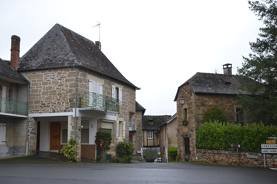 28 Dampniat — rue et soustet