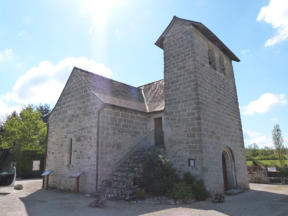 Chapelle nord et clocher — mur