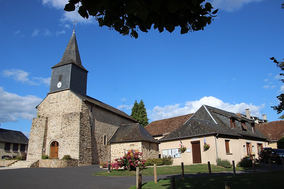 Montgibaud église et mairie