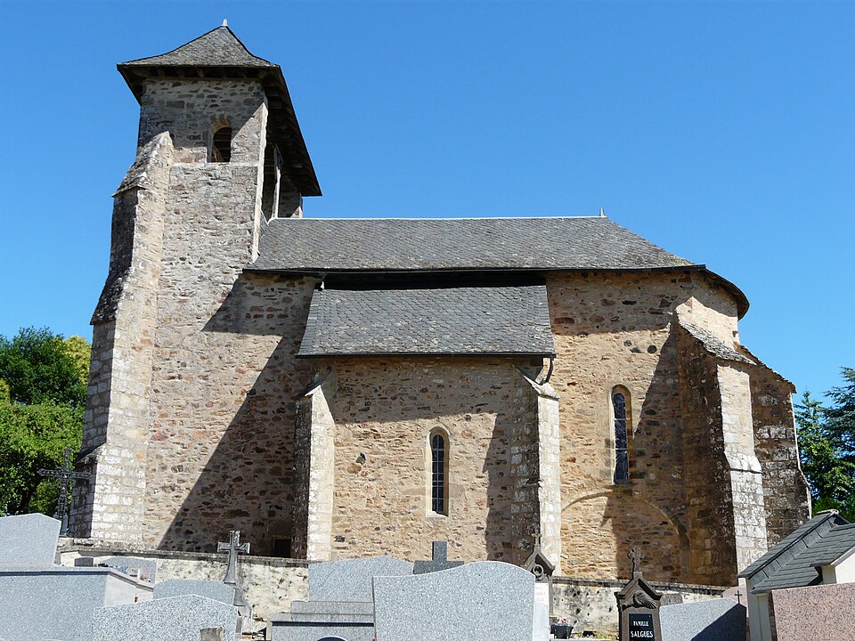 Neuville (19) église (1)